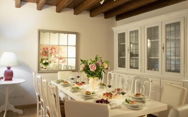 Luxury Refined Villa With Pool-villa Charme