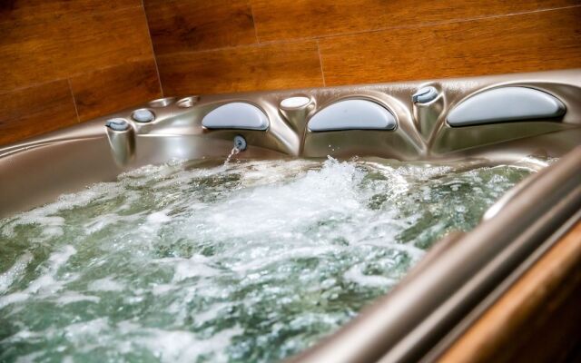 Chambres d'Hôtes La Ferme de L'Oudon & Spa