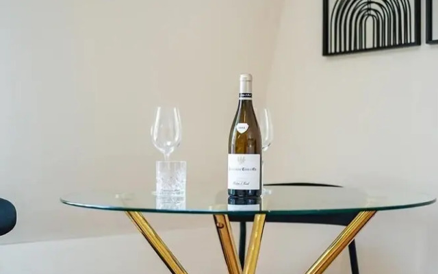 The Paddington Professional - by Out of Office Lifestyle