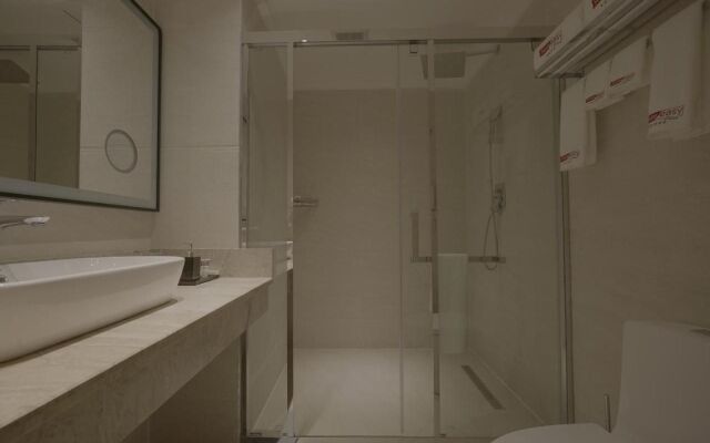 Stay Easy Plus Hotel