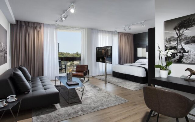 Alexander Hotel– Tel Aviv