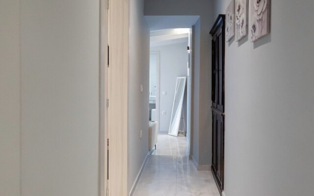 Marialena Luxury Apartment
