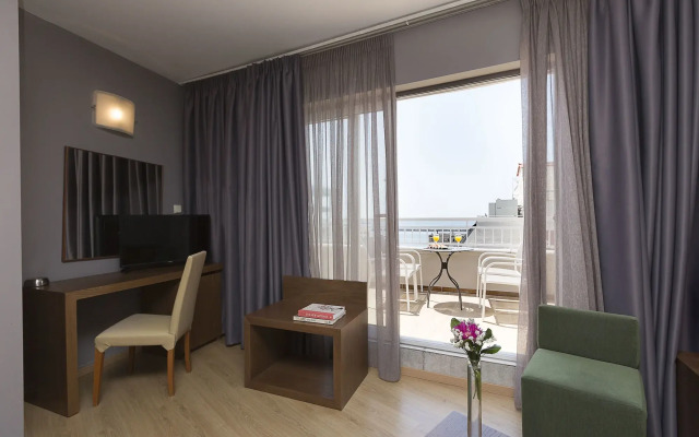 Plaza Hotel