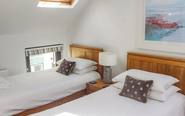 6 The Sail Loft