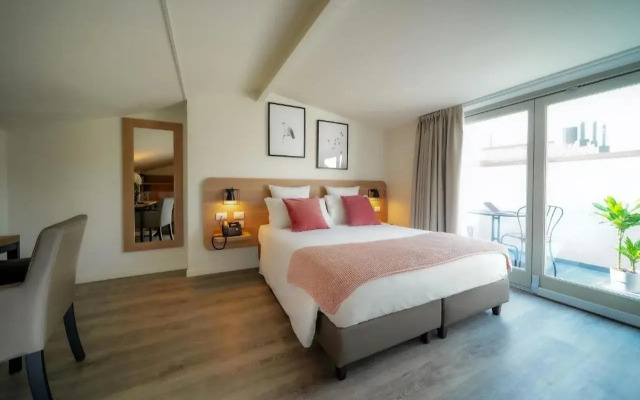 Bergamo Inn 15