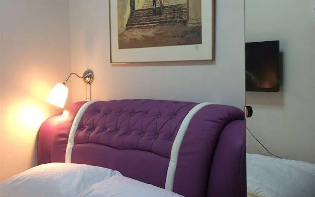 D&E Inn Singapur