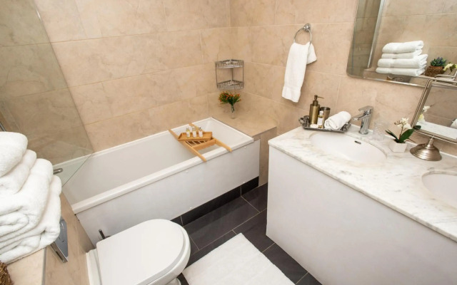 Park Lane Apartments - Clarges St