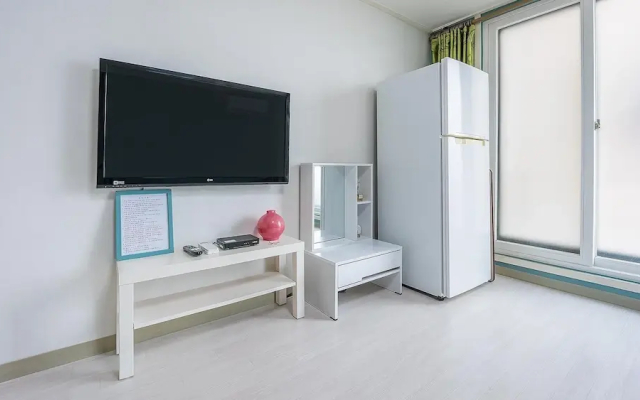 Seokcho World Pension