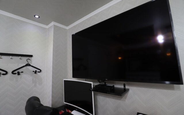 Gunsan JNK Classic Hotel - Black
