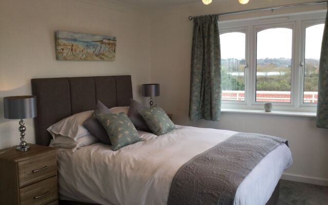 Beau Vallon Holiday Apartments