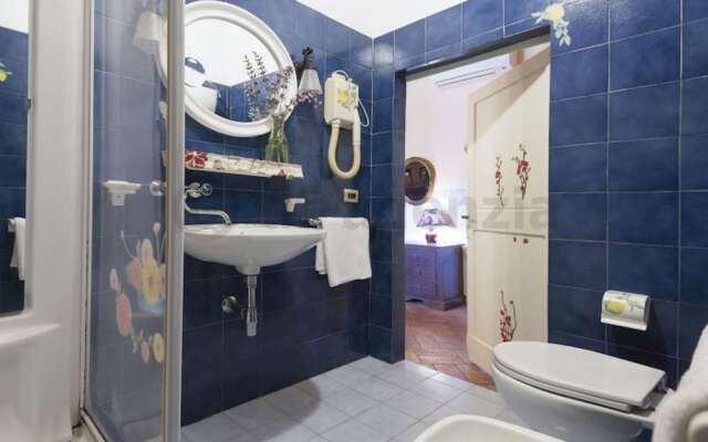 Paradise in Tuscany Villa Gelsomino for 810 People