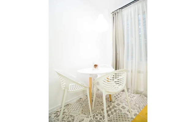 Meidan Suites