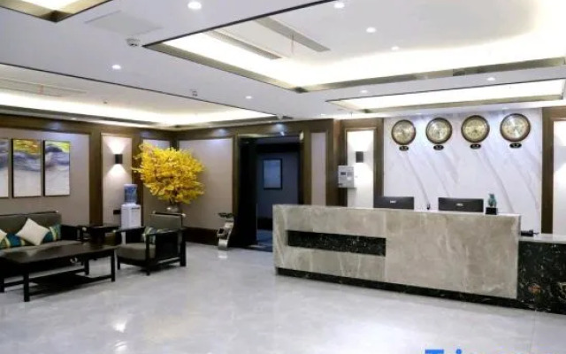 Ruixi International Hotel (Guang'an Railway Station Branch)