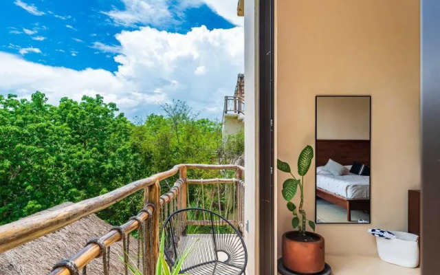 @villa.akbal- 2bd rooftop w/ open dinning room