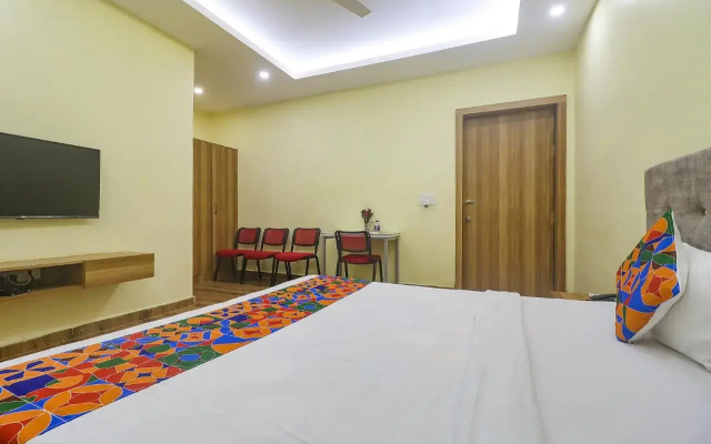 FabHotel Le Gardenia