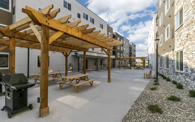 WaterWalk Extended Stay by Wyndham Minneapolis - Plymouth