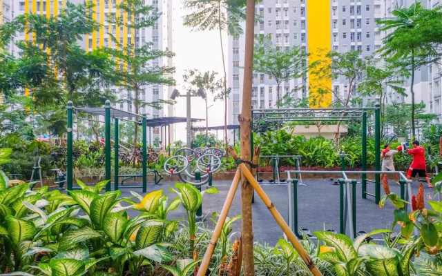 Nice And Cozy Studio Apartment At Springlake Summarecon Bekasi