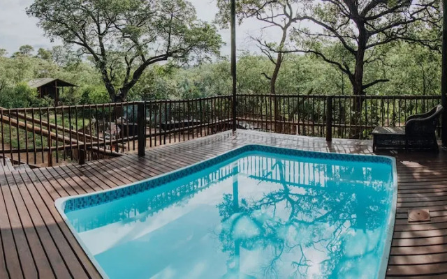 Buffalo Rock Tented Camp