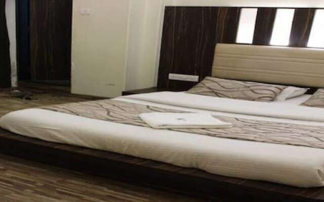 Room Maangta 211 - Thane West