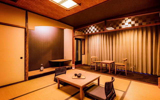 Ooedo Onsen Monogatari Premium Shirahama Gyoen