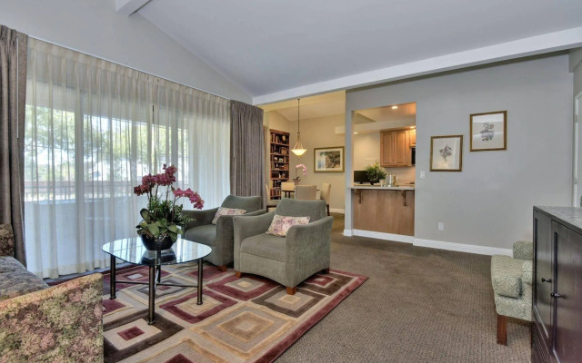 Stanford Group Extended Stay