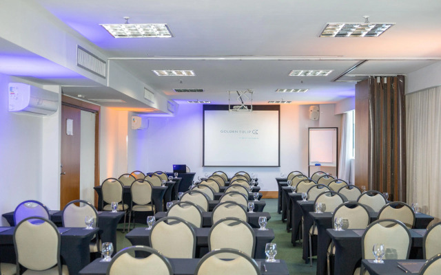 Golden Tulip Porto Vitória