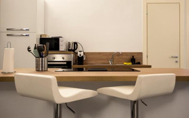 Archivolto del Teatro, 3