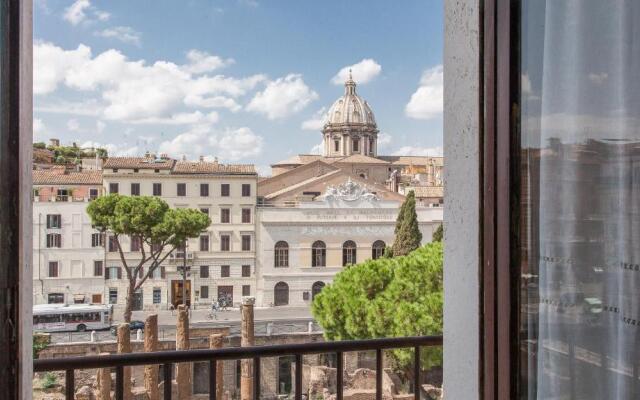 Rental in Rome Ancient Rome View