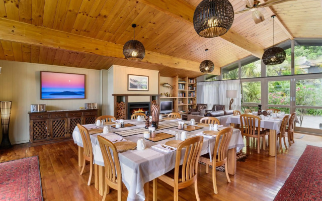 Koura Lodge