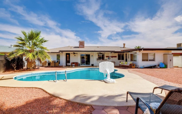 Walk to Golf Club: Sun City Home w/ Private Pool!