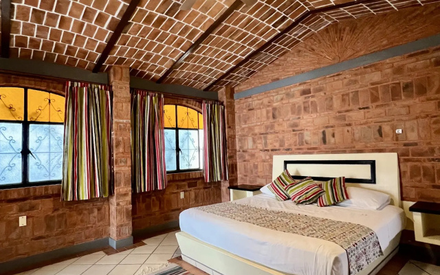 Mama Chuy Hotel & Villas Ajijic
