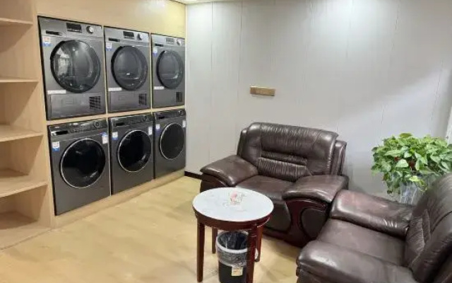 Aegean Hotel (Lanzhou New Area Zhongchuan Airport Branch)