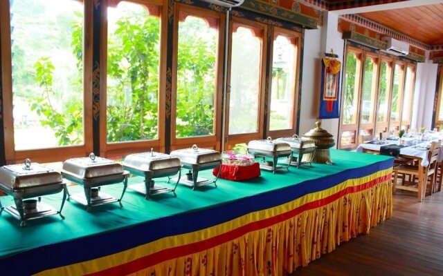 Damchen Resort