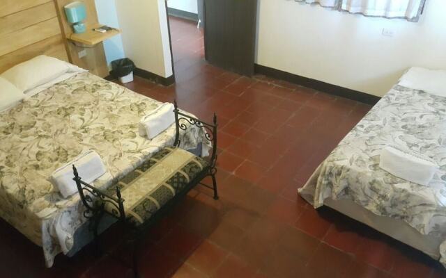 Playa Roca Hotel