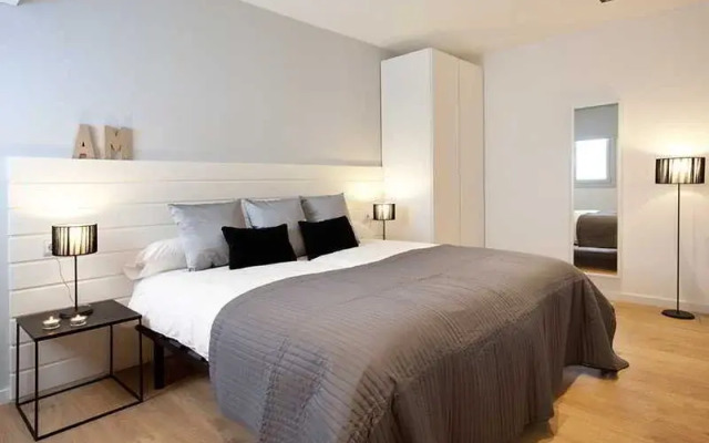 Rambla Catalunya Residence