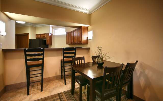 Best Western Plus Loveland Inn