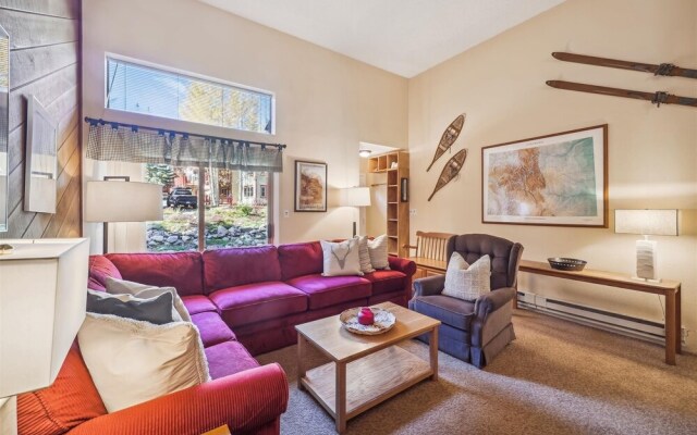 Winterpoint 20 2 Bedroom Townhouse by RedAwning