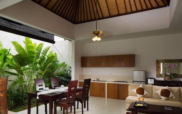 1BR Private villa seminyak,20mint walk 2 the beach