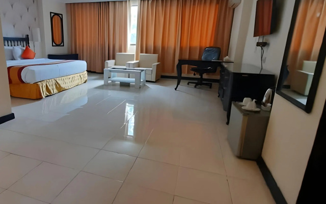 Grand Hotel Surabaya