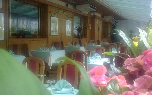 Albergo Ristorante Cacciatori