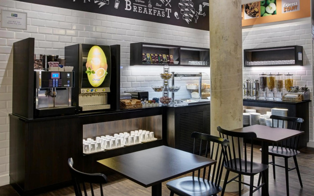 Holiday Inn Express Mechelen City Centre by IHG