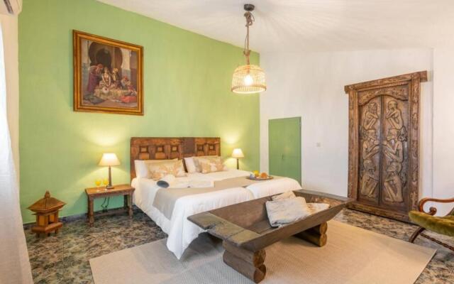 Villa Zalea Real -SUPER ideal Grupos, Piscina !