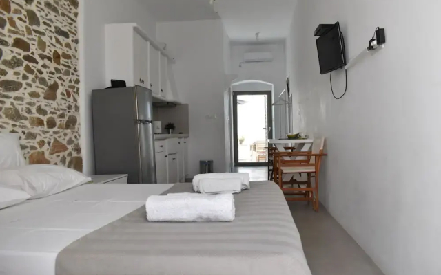 Chora Cozy Studios - Kythnos