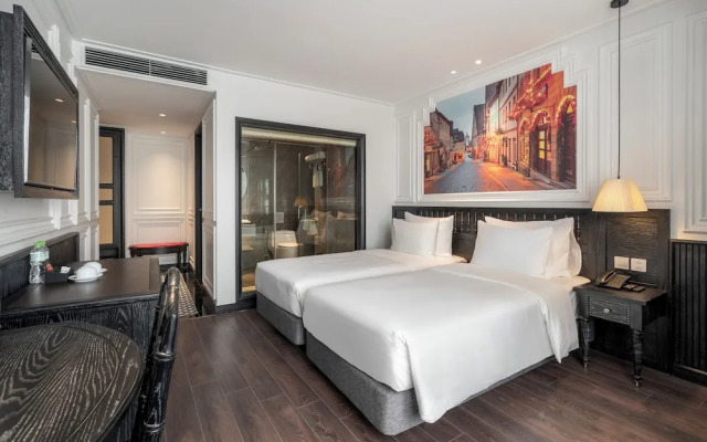 Luxe Paradise Premium Hotel
