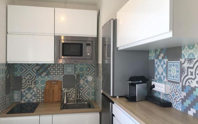 Studio 100m de la mer