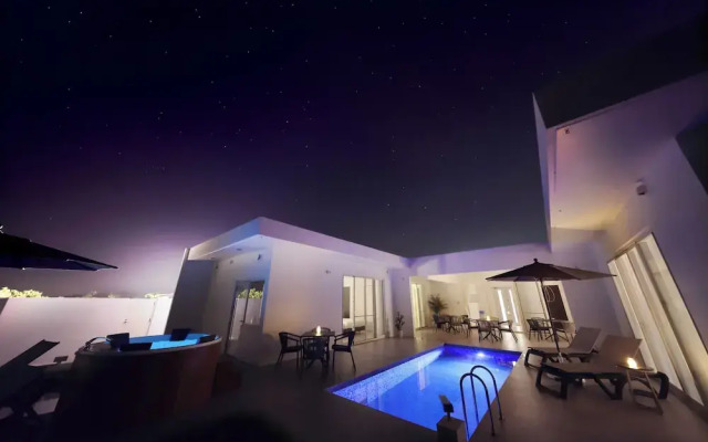 Crystal Villa Bayside