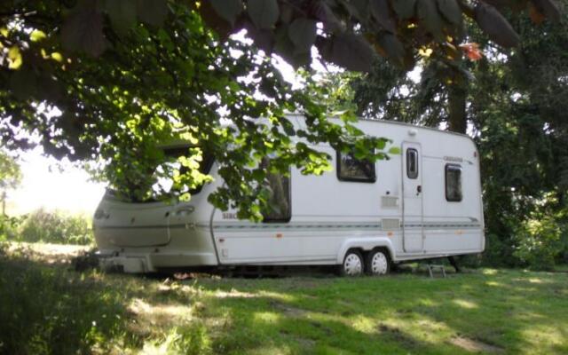 Acorn Lake Fishing and Caravans