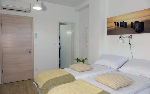 Central Apartments with Parking