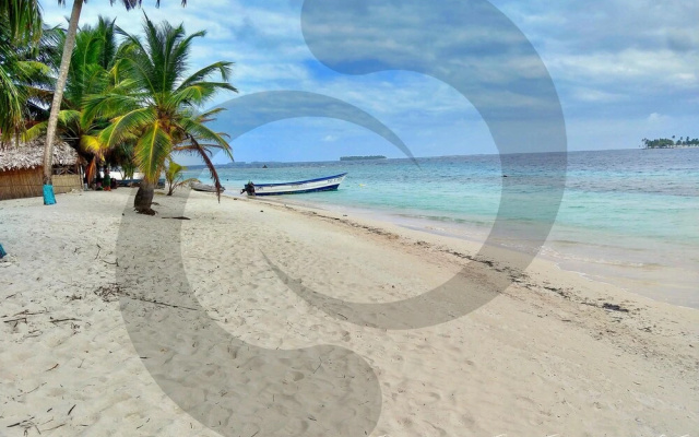 San Blas Private Beach Cabin
