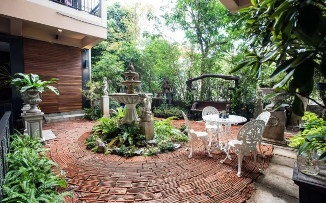 Yadana Guesthouse